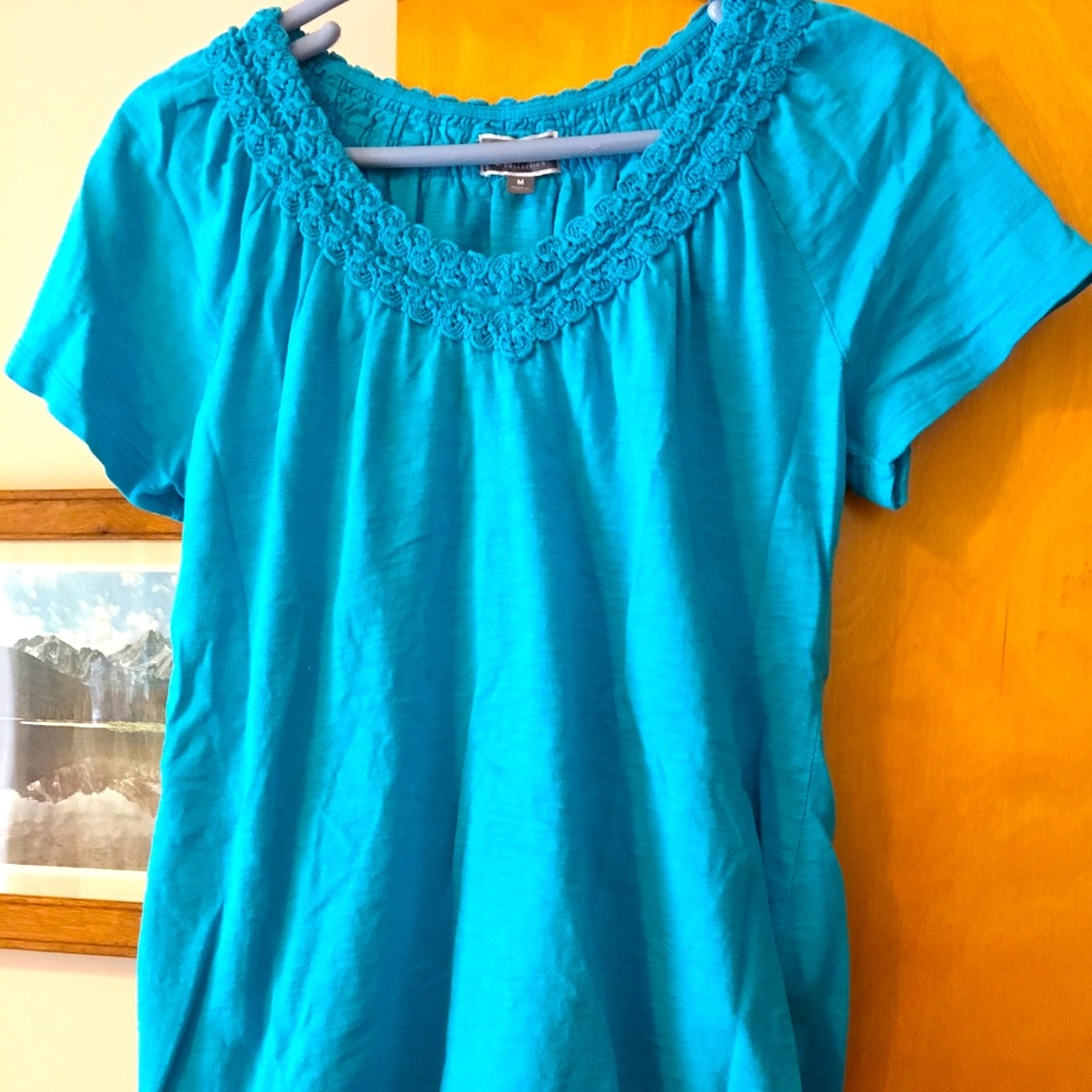 JM Collection Short Sleeve top - size M